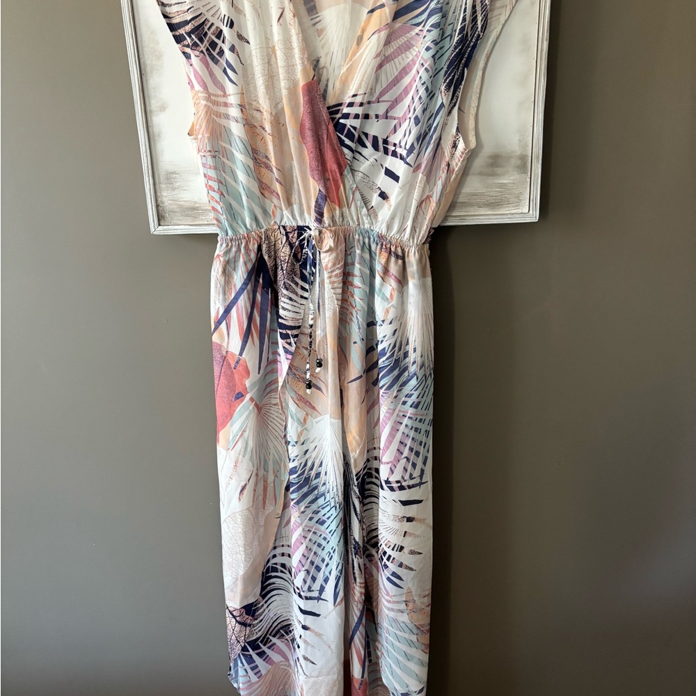 Wrap Style Cap Sleeve Sheer Dress w Tulip Panel Skirt. Beautiful Palm Print NWOT